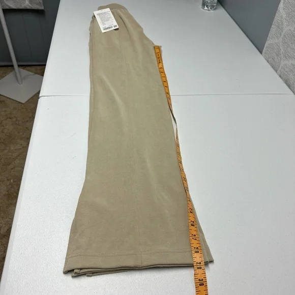 Lululemon NWT Softstreme High-Rise Wide-Leg Pique Pant *Regular Sheer Oak